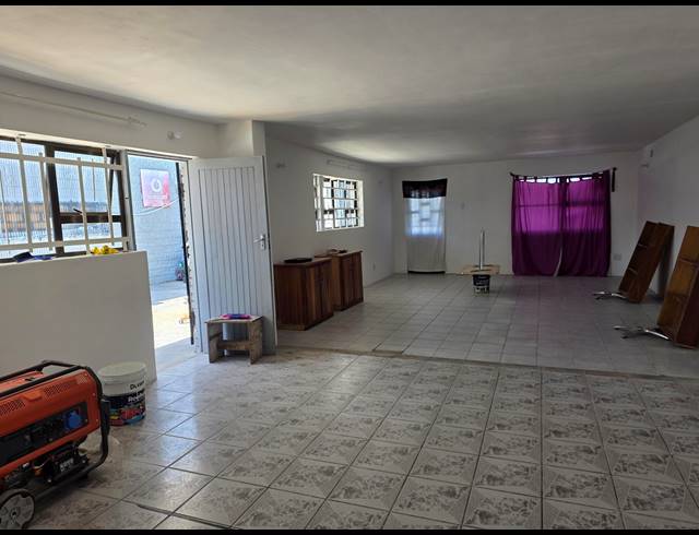 M² CO-WORKING SPACE FOR SALE IN ELECTRIC CITY